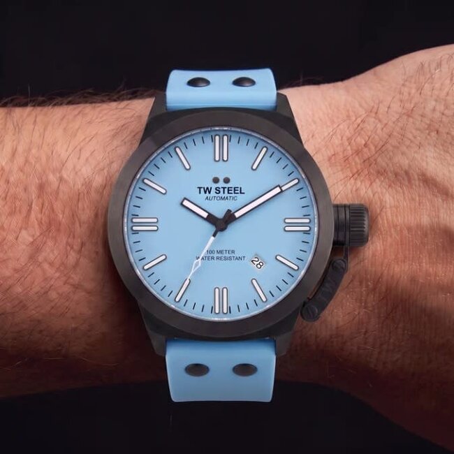 TW Steel TW Steel Horloge CS128 Canteen Automaat Staal met Zwarte Plating 100m Waterdicht en Licht Blauwe Horlogeband 44mm