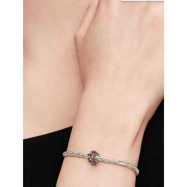 Pandora Pandora Bedel 734974C01 Platinum Plated Kerstkrans met Rood en Groen