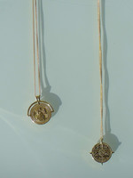 Ebony & Ivory Sunrise medaillon ketting