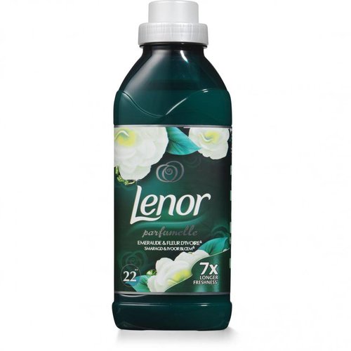 Lenor Lenor Wasverzachter Emerald & Ivory Flower - 550 Ml Lenor Lenor Wasverzachter Emerald & Ivory Flower - 550 Ml