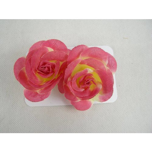 Multihouse Roos Op Duckklem Gemeleerd Creme/Roze 4,5 Cm- 1 Stuks Multihouse Roos Op Duckklem Gemeleerd Creme/Roze 4,5 Cm- 1 Stuks