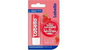 LABELLO Labello - Blister Strawberry Lip Balm 4,8g LABELLO Labello - Blister Strawberry Lip Balm 4,8g