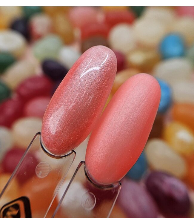 587 Gelpolish Bubble Gum