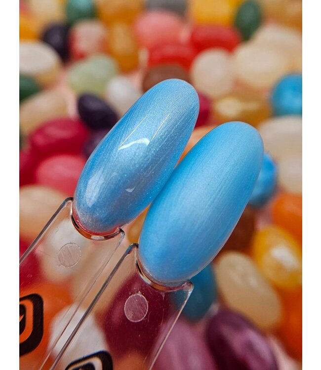 590 Gelpolish Berry Blue