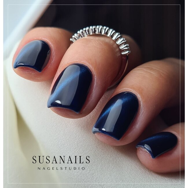 466 Cat Eye Gelpolish Sapphire