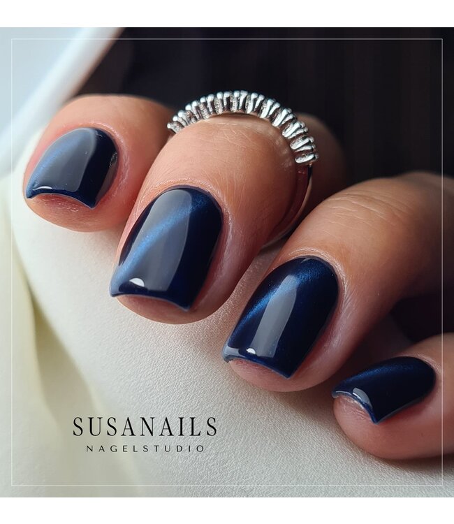 466 Cat Eye Gelpolish Sapphire