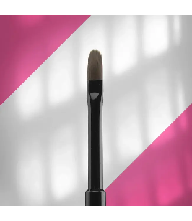 Brush for gel EXPERT width 6 mm/length 11 mm