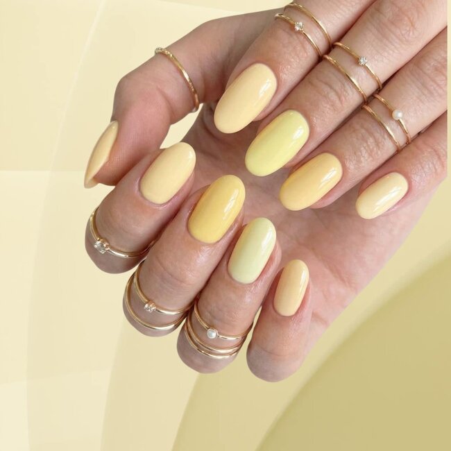 Set Gellak Hello Yellow Glow 6 st. 10 ml.