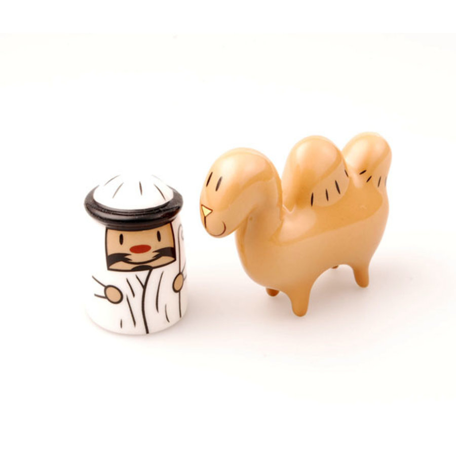 Amir en Camelus - Amir en kameel - figuren bij Kerststal-1