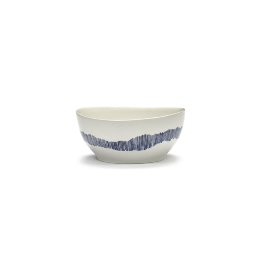 Bowl / Kom 16 cm Feast Ottolenghi wit met blauwe swirls-1