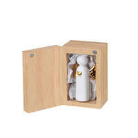 thumb-Engel wit porselein goud / Beschermengel in houten doosje-1
