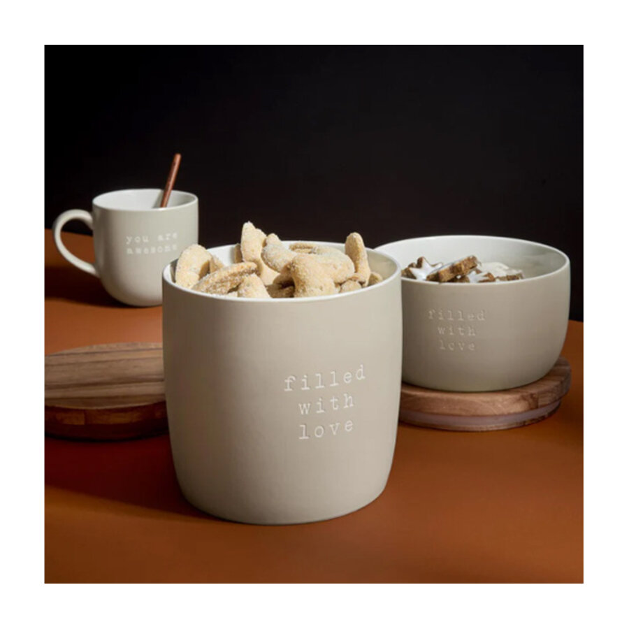 Voorraaddoos / Koekjesdoos ' Filled with Love ' h. 14.5 cm met houten deksel-2