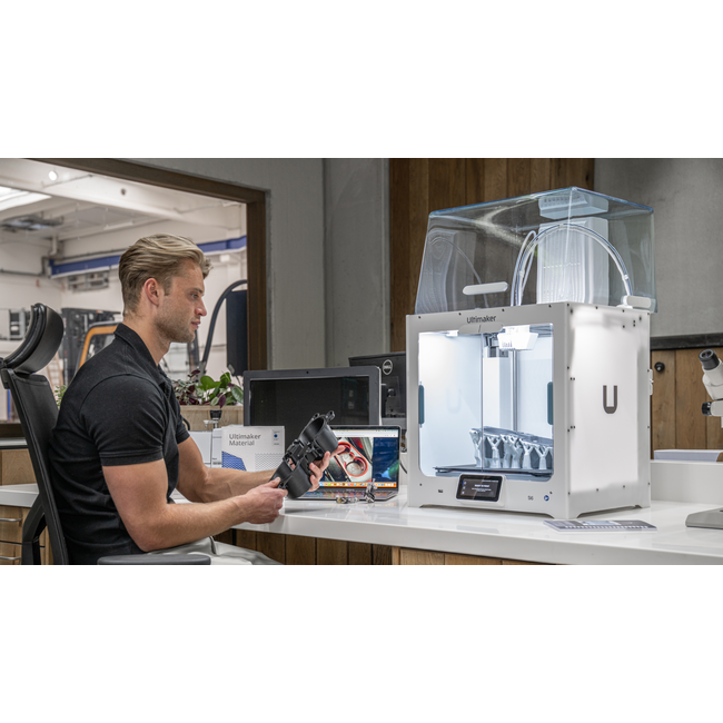 Ultimaker S6