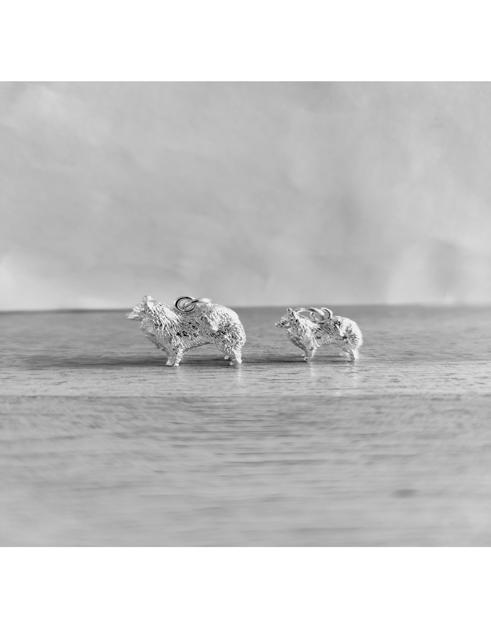 Handmade by Hanneke Weigel Sterling silver Samoyed