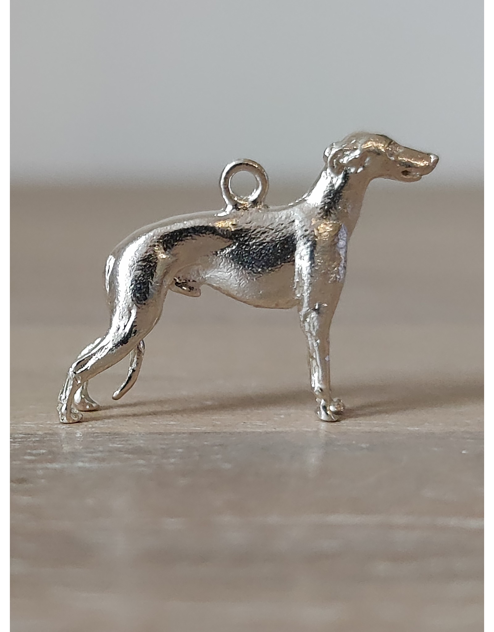 Handmade by Hanneke Weigel Zilveren  Greyhound