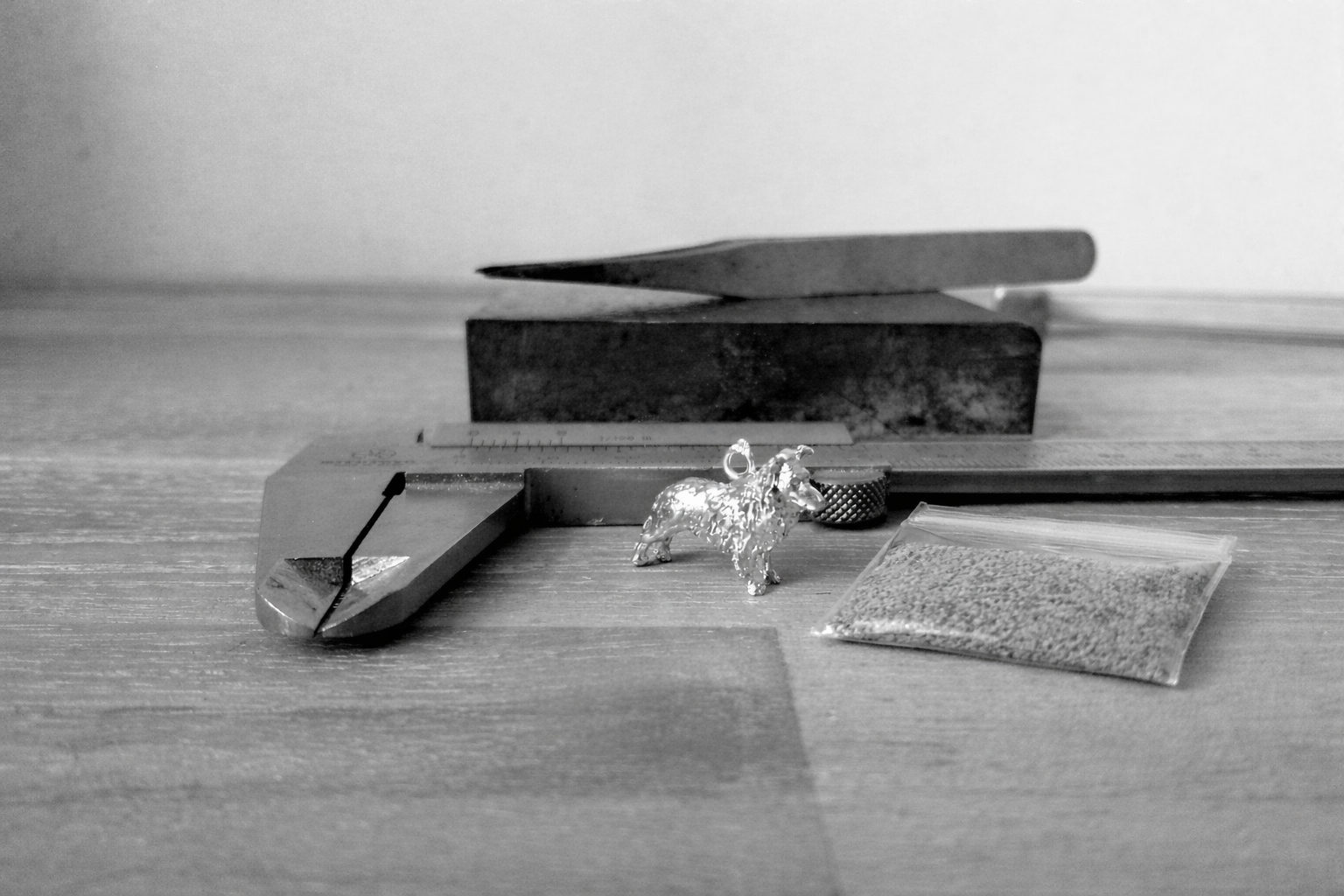 Memory jewels dogs, fill them yourself or have us do it for you