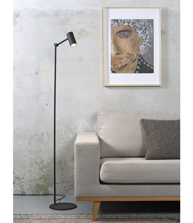 Vloerlamp Montreux in twee mooie kleuren