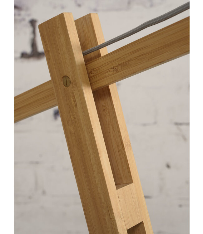 Vloerlamp IGUAZU XL met lange arm in 2 kleuren