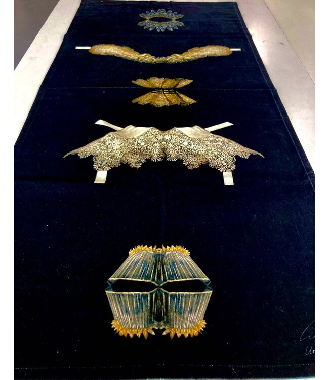 Urban Cotton wandkleed Collars Golden Age