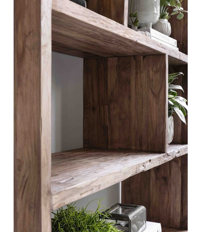 Must Living boekenrek Corso