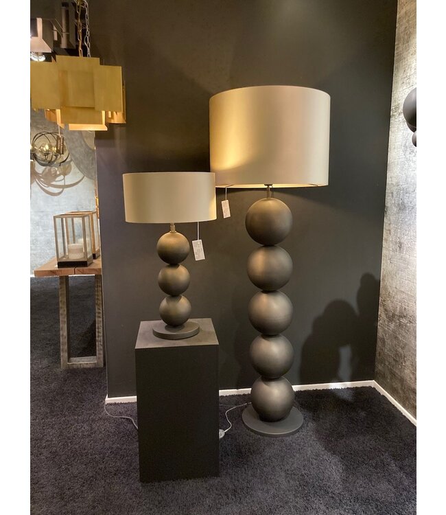 Leclercq & Bouwman  tafellamp BOSS Industrial Dark  3 bollen