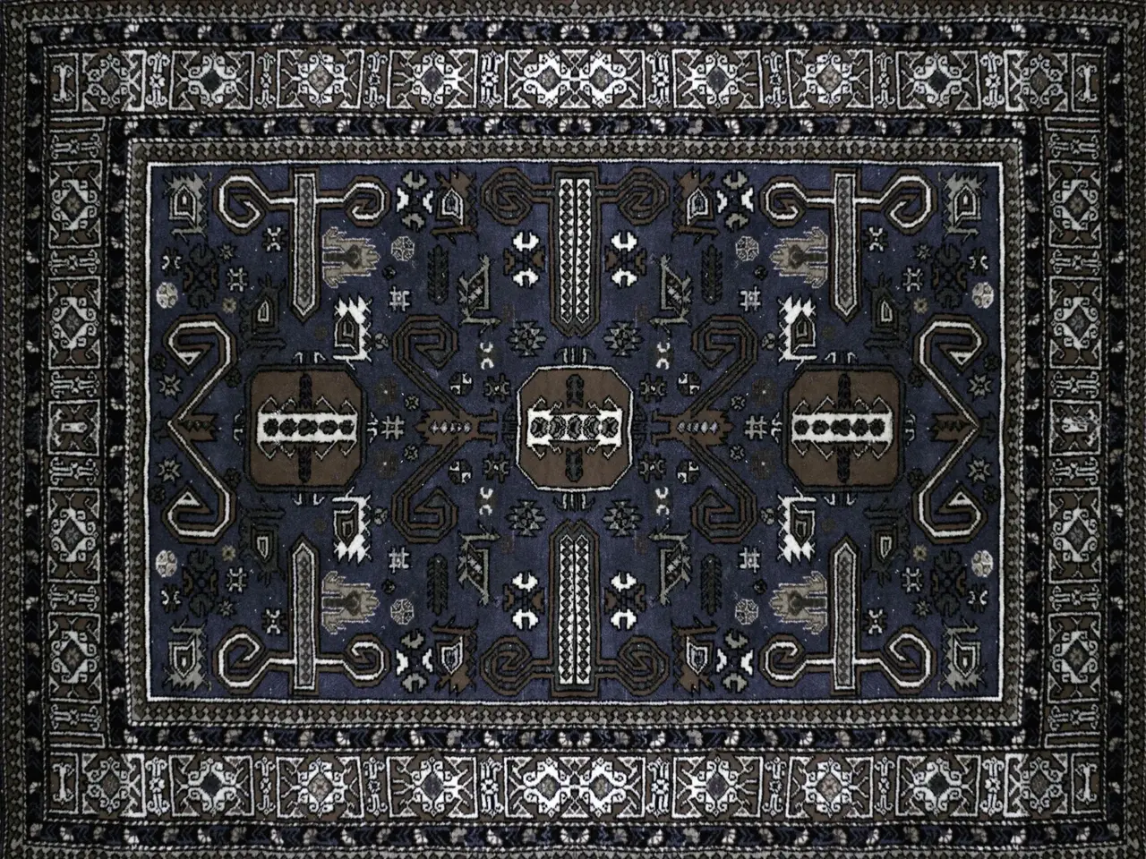 Vinyl rug | Nyla