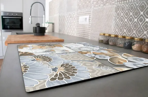 Induction protector  | 19 Induction protector  | 19