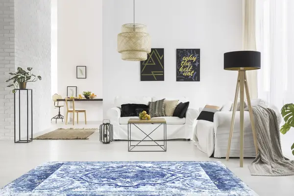 floorevents.com Vinyl rug | Livio