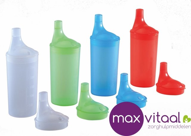 Drinkbekerset met 2 lange tuitdeksels -