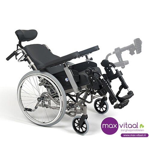 Inovys Comfortabele kantelrolstoel - manueel verstelbaar