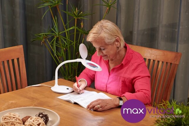 SecuCare LED Loeplamp