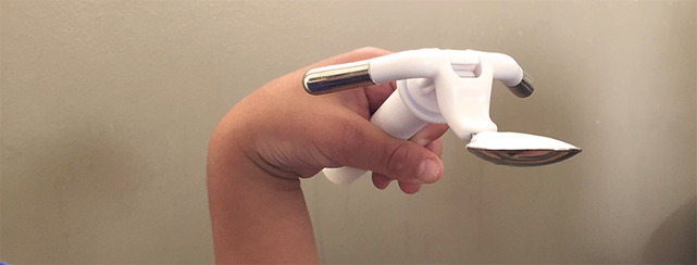 Stabiele en dynamische soeplepel Elispoon Stabiele en dynamische soeplepel Elispoon