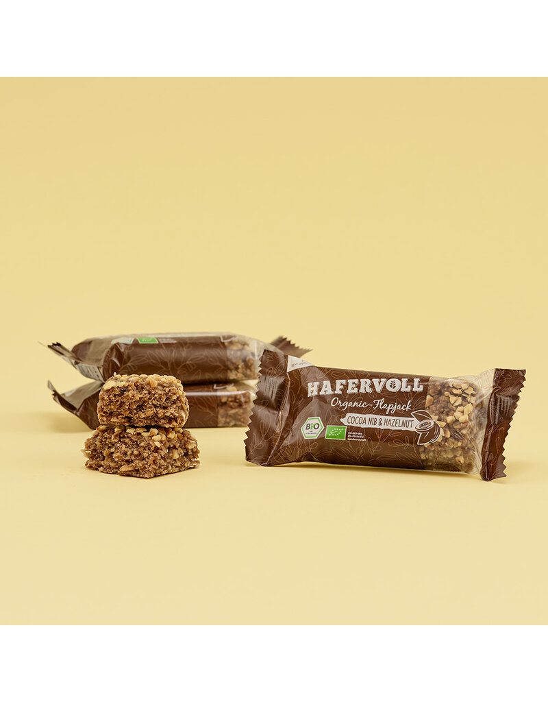 HAFERVOLL 18er Box - Organic Flapjack Cocoa Nib & Hazelnut