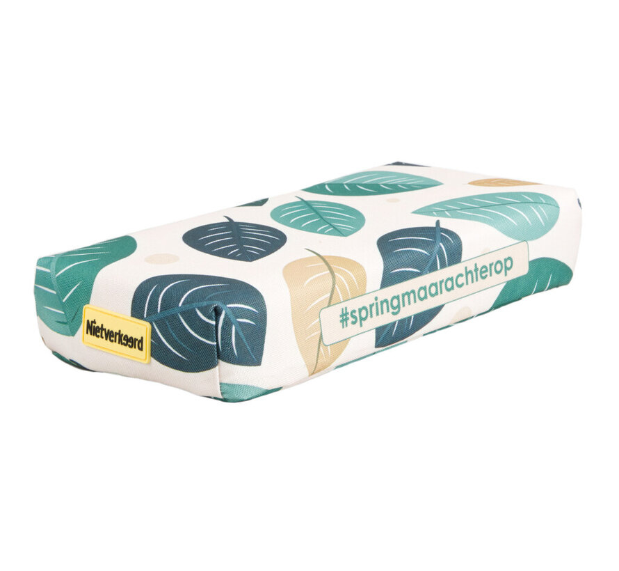 Kussen Nietverkeerd Vegan print