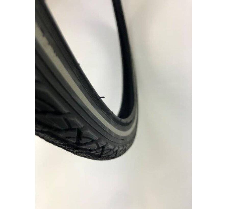 Btb Deli 28x1.40 37-622 zwart kaart