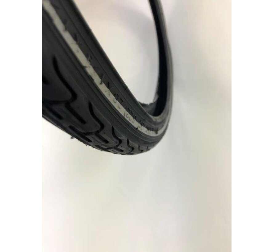 Btb Deli 28x1 1/2 40-635 breaker zwart