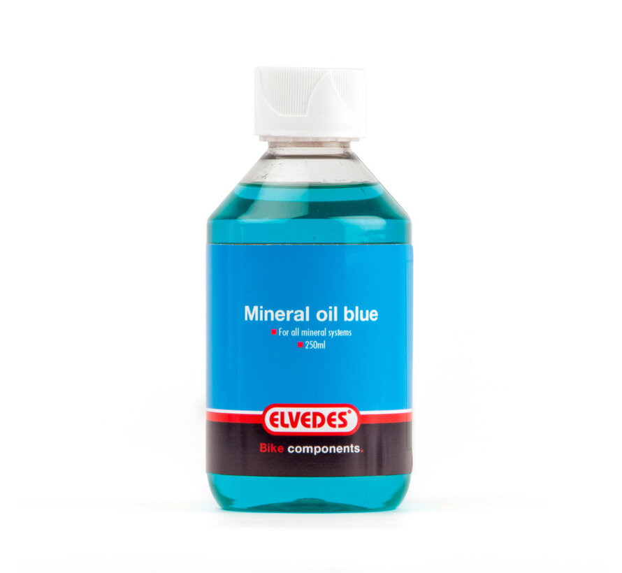 Olie Elvedes blauw mineraal vloeistof