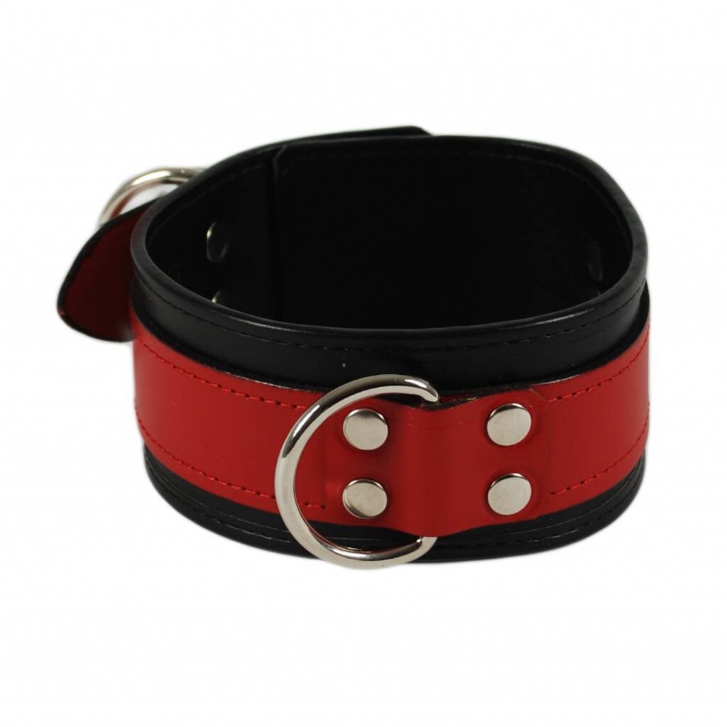 RoB Leather fist slave collar red on black