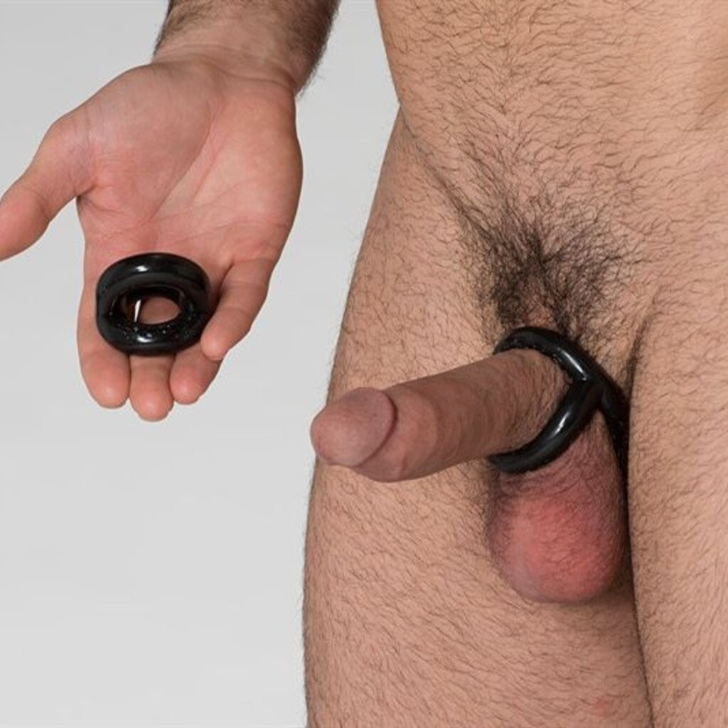 Sport Fucker Universal Cockring Black