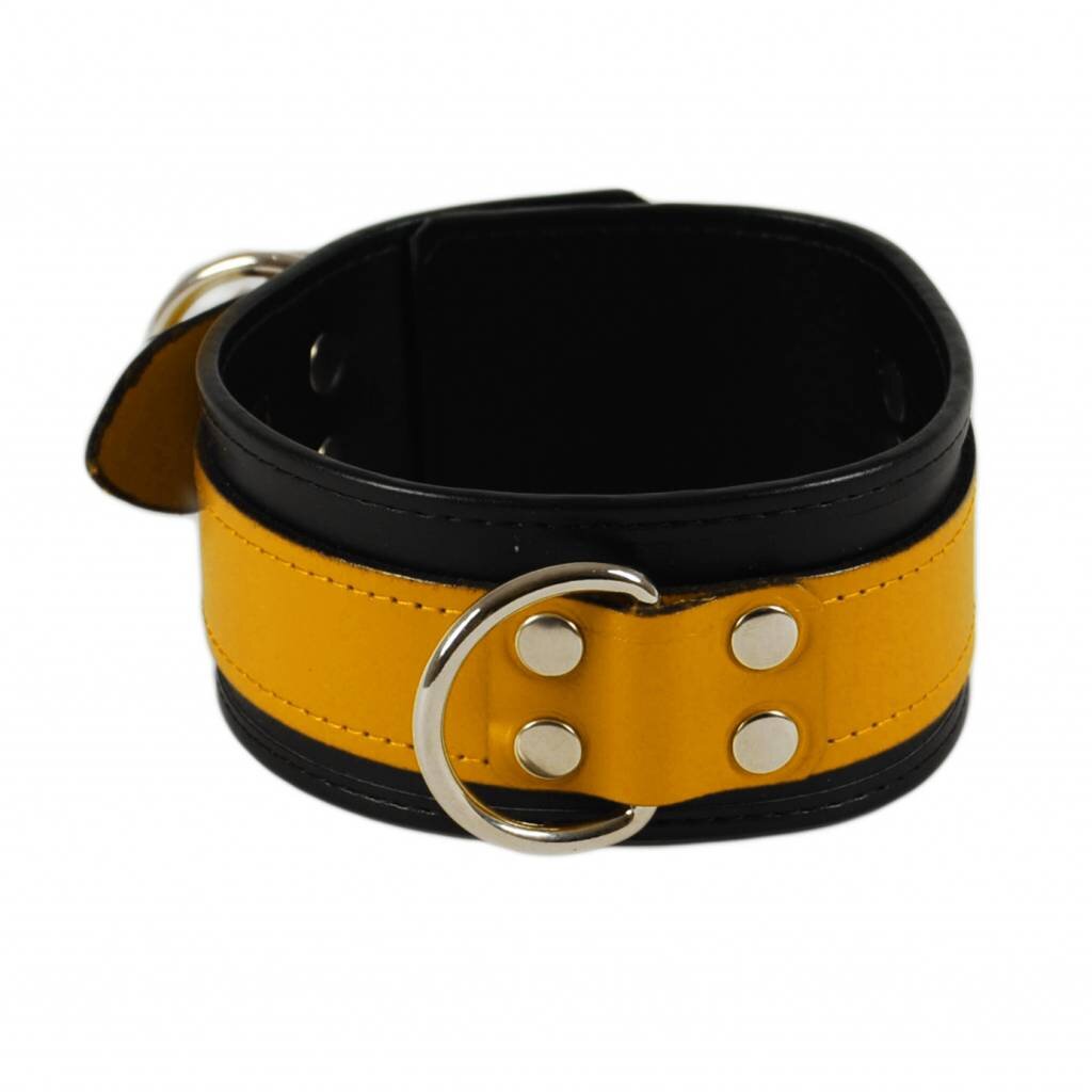 RoB Leather slave collar yellow on black