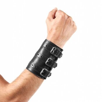 RoB Soft Leather 3 Buckled Wristband Black