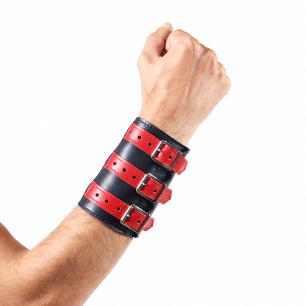 RoB Soft Leather 3 Buckled Wristband Black with Red Straps