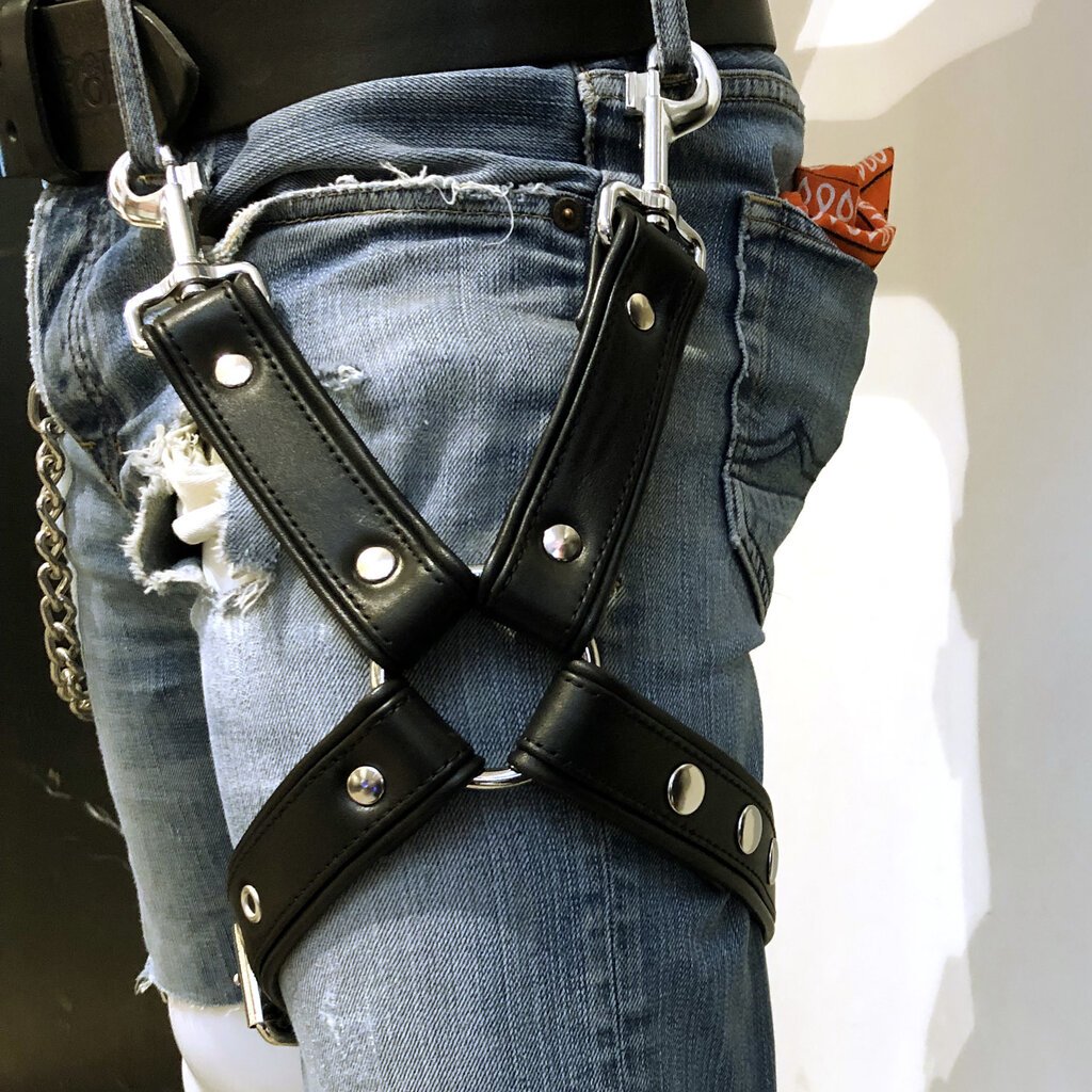 RoB Thigh harness black on black