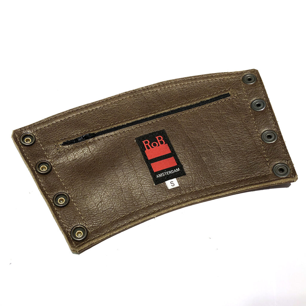 RoB Leather Gauntlet Wrist Wallet dark brown