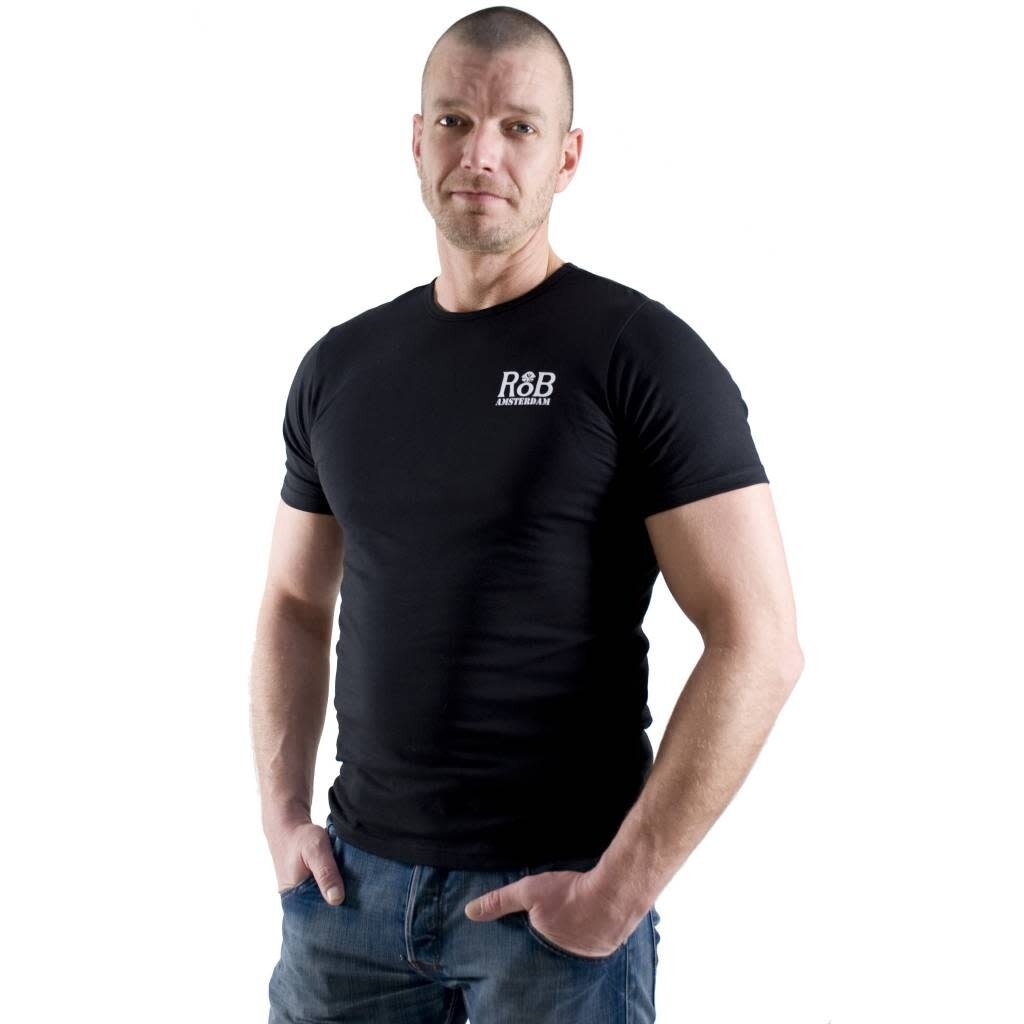 RoB Amsterdam T-Shirt Zwart/Wit, met logo op de voorkant