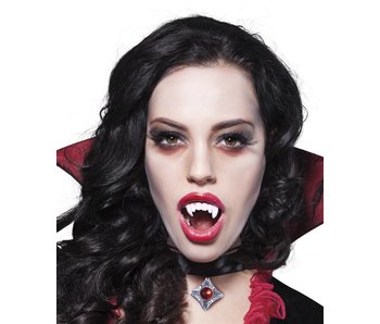 Vampire teeth