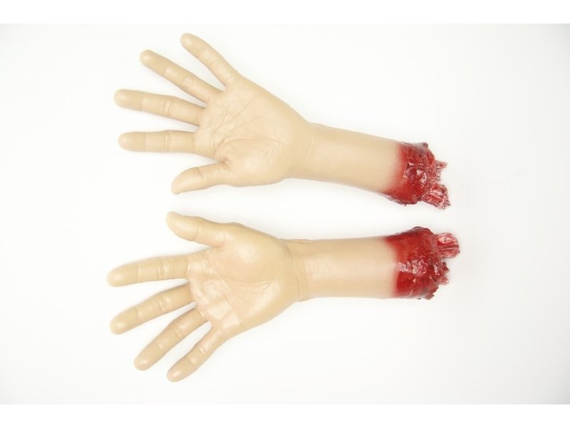 Fausses mains (mains coupées en sang)