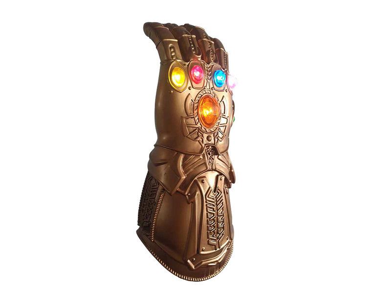 MisterMask.nl Thanos Gauntlet  with detachable glowing (led) infinity stones