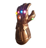 MisterMask.nl Thanos Handschuh mit leuchtenden, abnehmbaren Infinity Steinen.