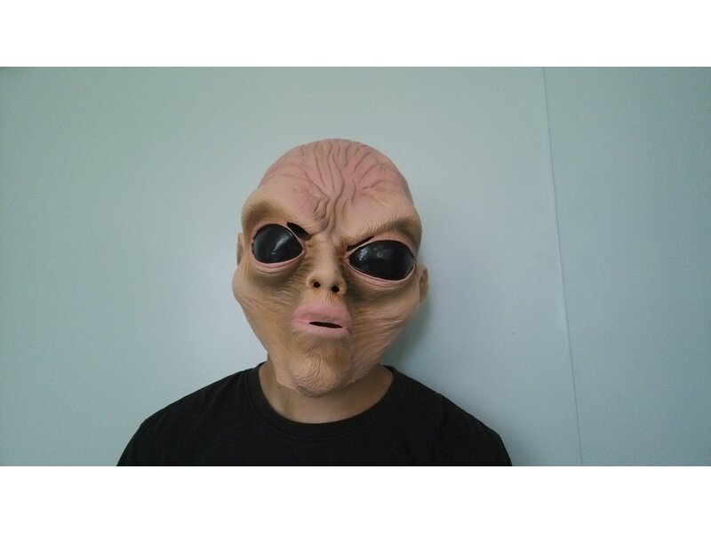 Alien masker 'Big Eyes'